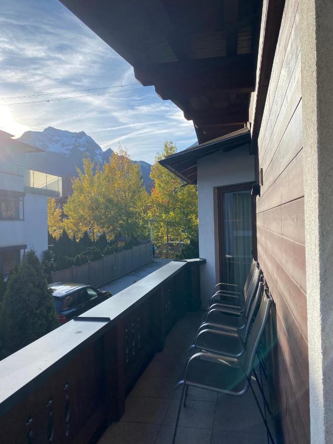 Zillertrollen Apartment Mayrhofen Exterior photo