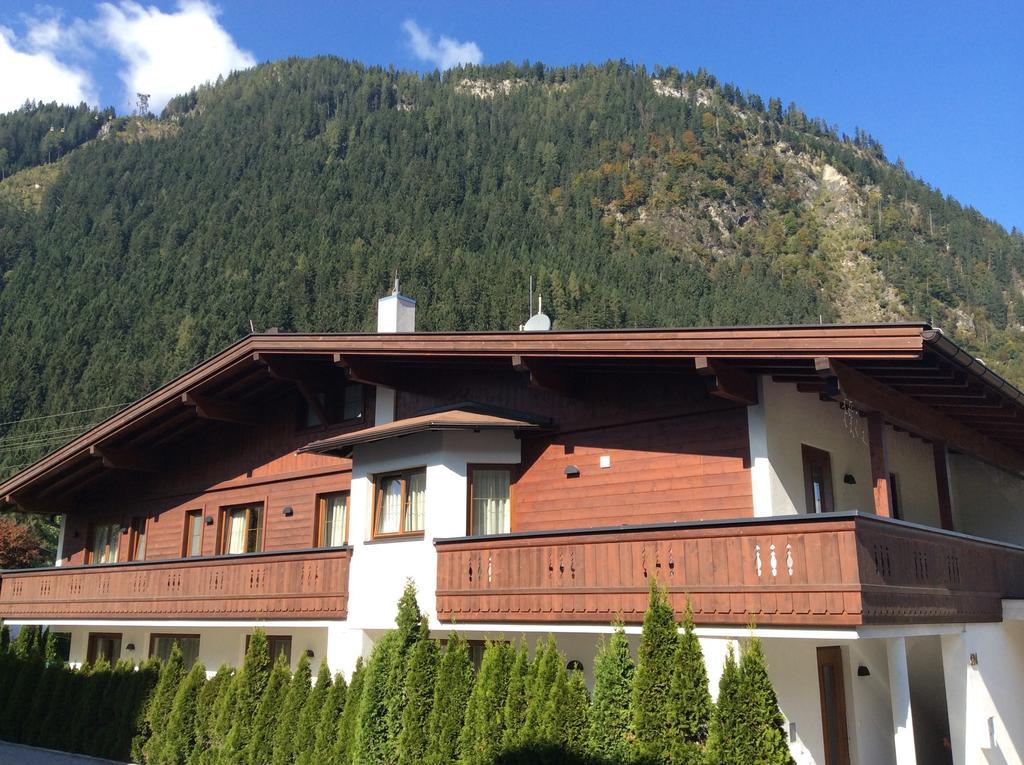 Zillertrollen Apartment Mayrhofen Exterior photo