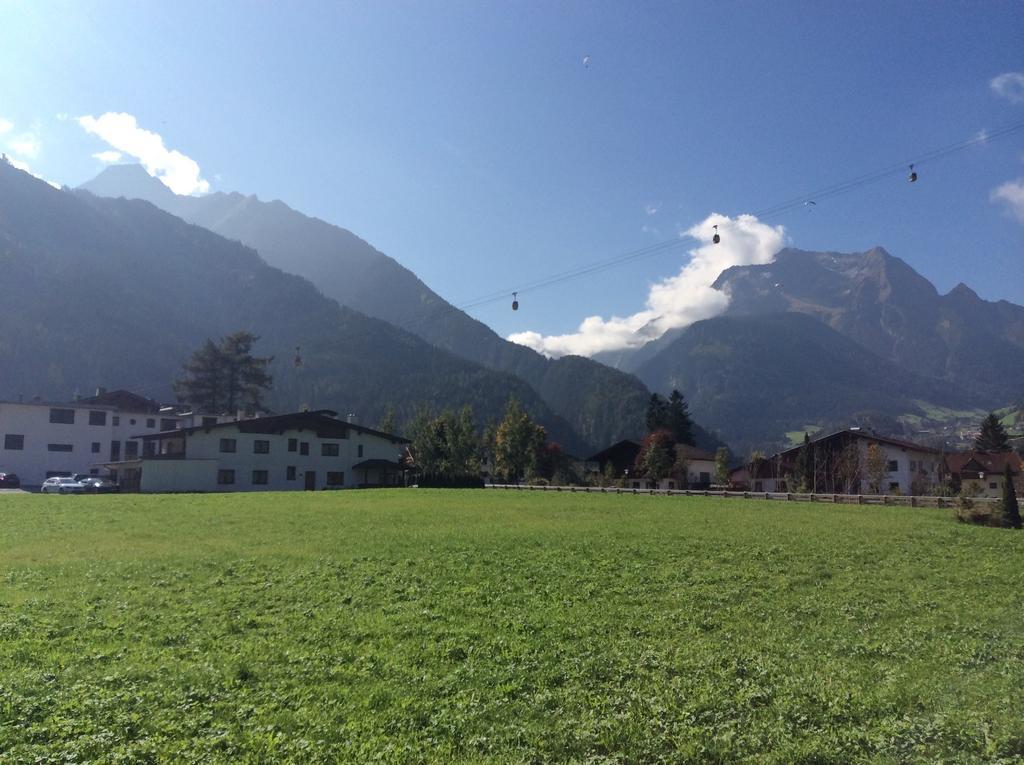 Zillertrollen Apartment Mayrhofen Exterior photo